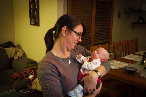 Sonja with her aunt Elly